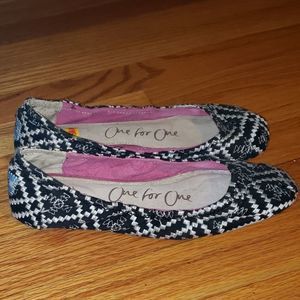 Toms ballet flats
